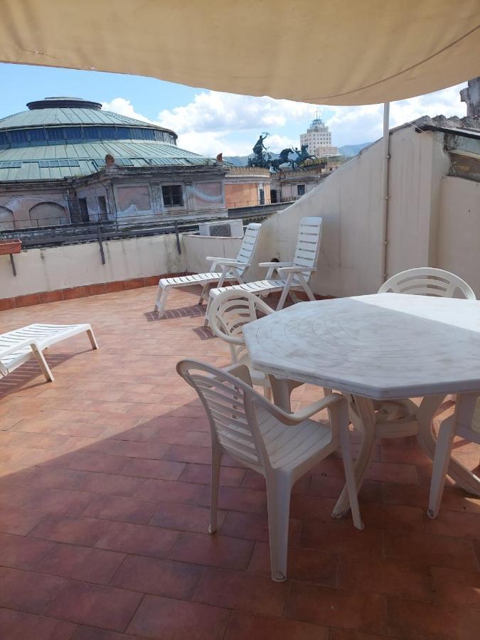 Sweet Politeama Bed & Breakfast ปาแลร์โม ภายนอก รูปภาพ