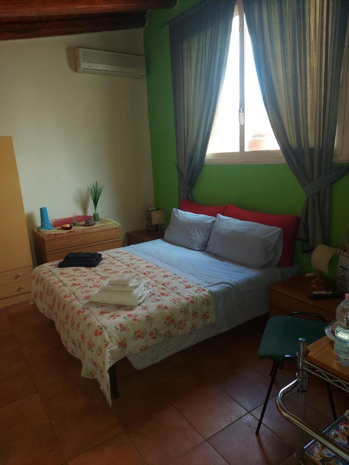 Sweet Politeama Bed & Breakfast ปาแลร์โม ภายนอก รูปภาพ