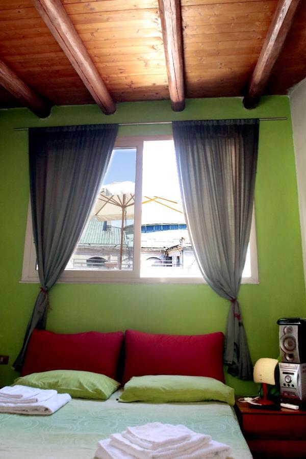 Sweet Politeama Bed & Breakfast ปาแลร์โม ภายนอก รูปภาพ